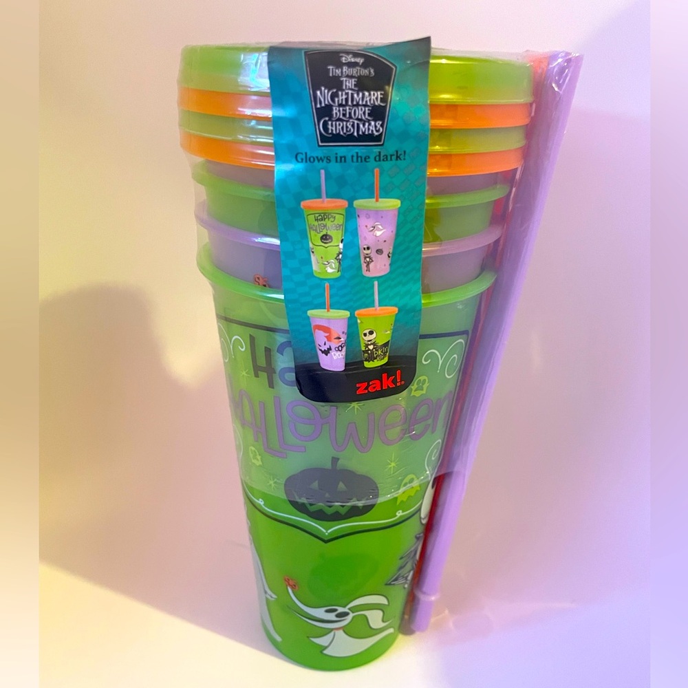 The nightmare before Christmas glow in the dark tumblers 24oz 4-pack